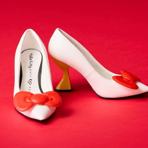 Hello Kitty Shoes - Hello Kitty White and Red Women's Heels